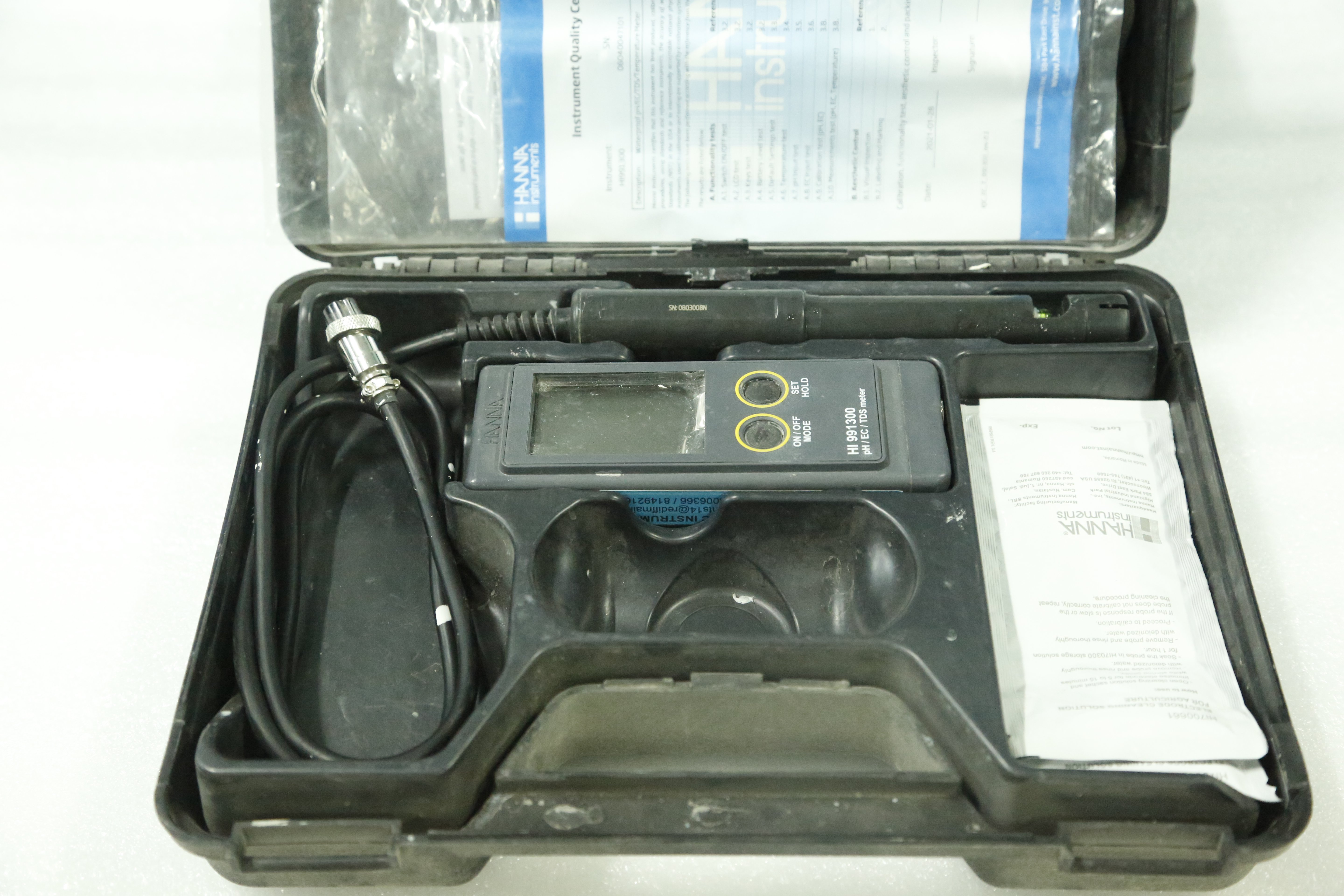 Portable pH-EC-TDS meter