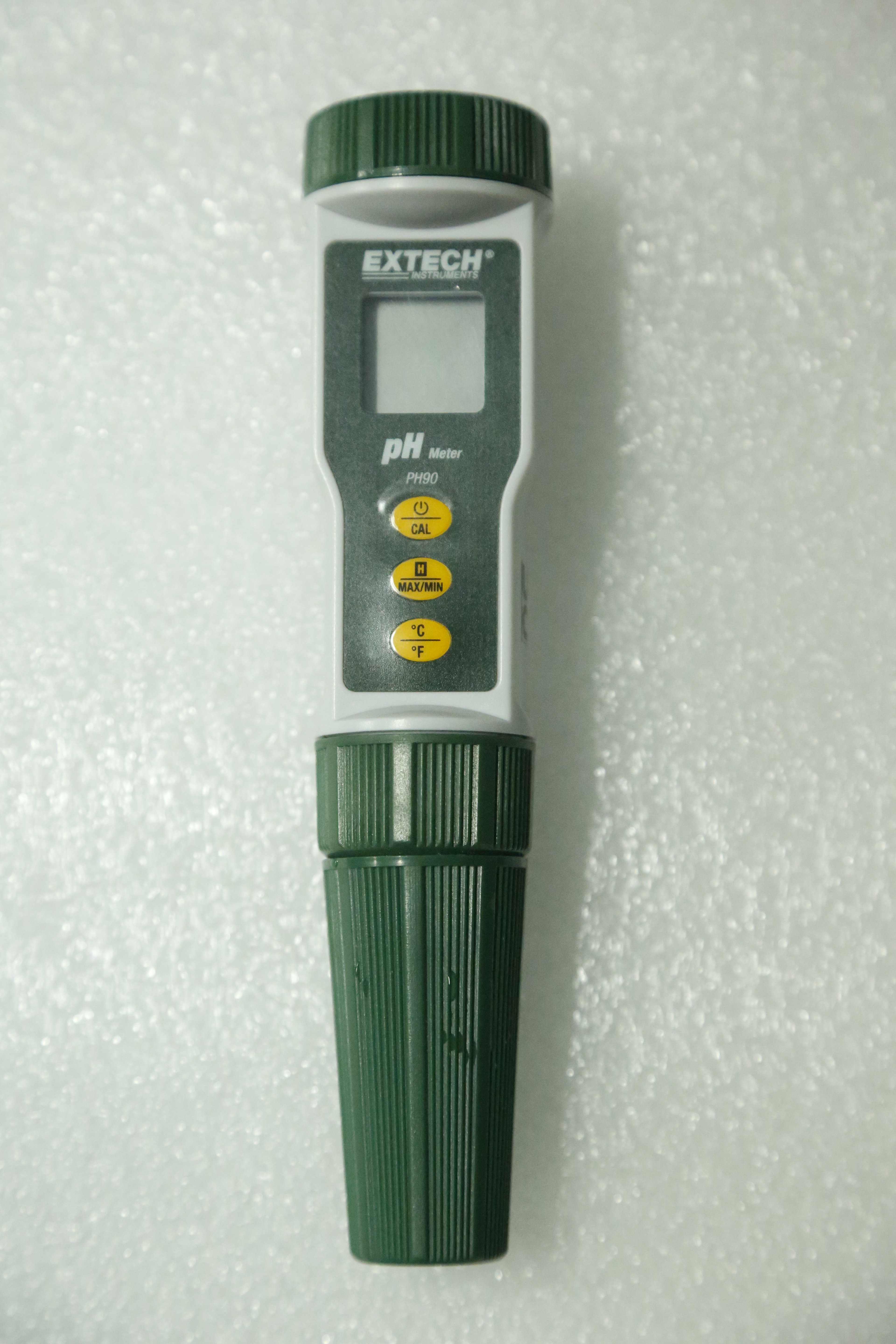 Surface pH meter