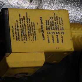 Ultrasonic 0-600mm Displacement Sensor with display indicator