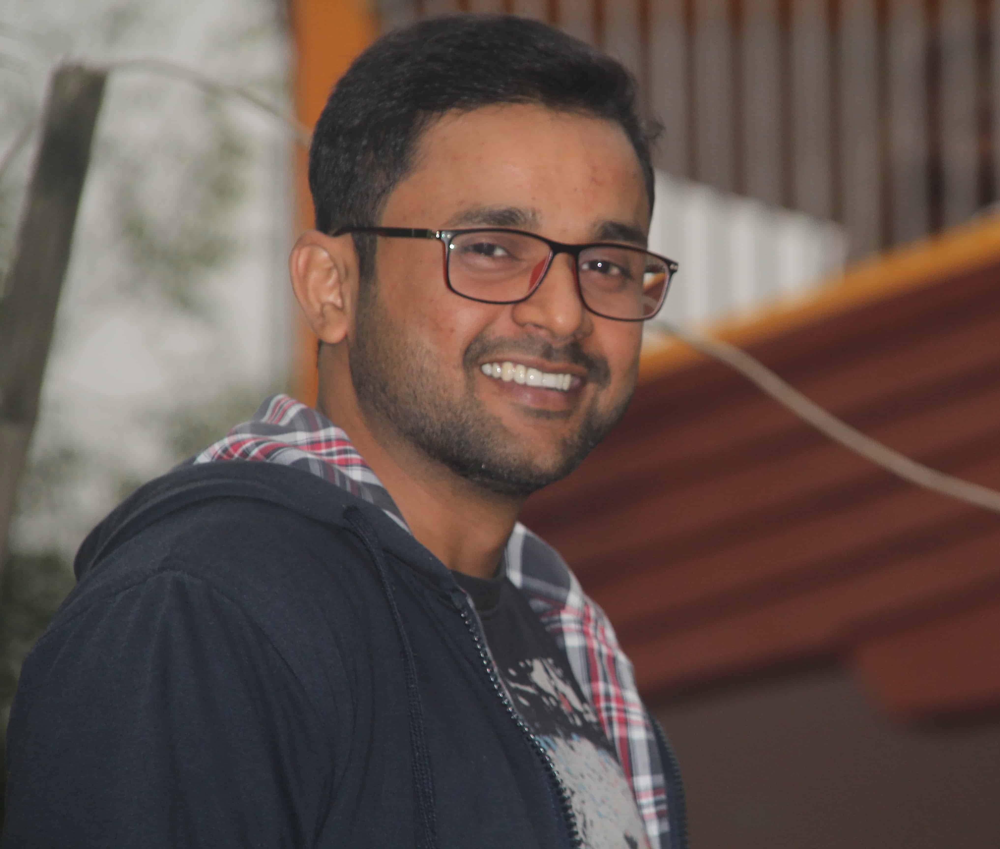 Dr.Naveen Kumar Singh